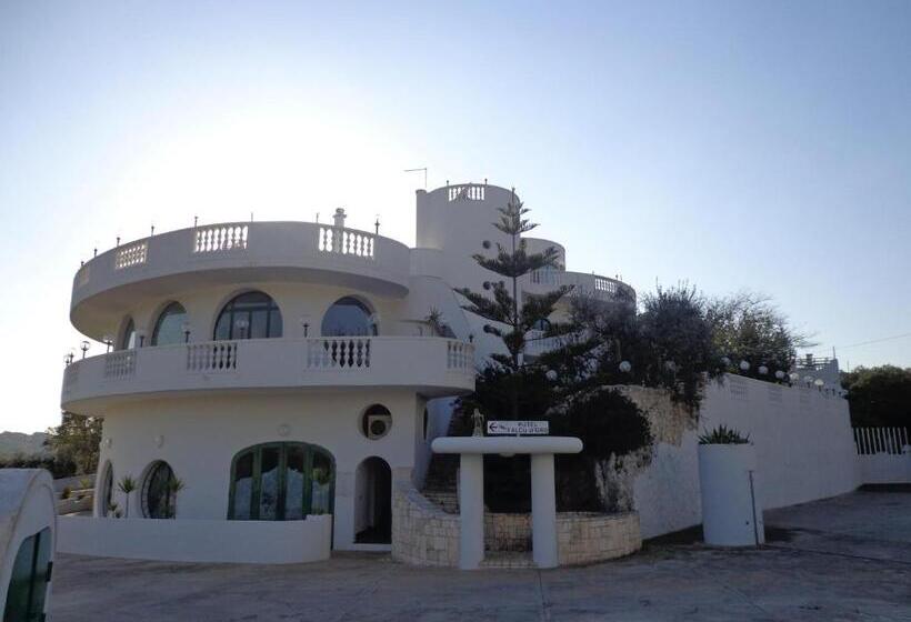 בית מלון כפרי Falco D'oro