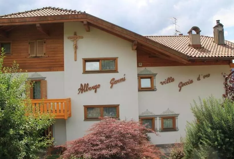 Hotelli Garnì Goccia D'oro