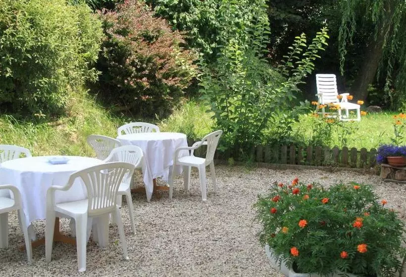 Hotelli Garnì Goccia D'oro