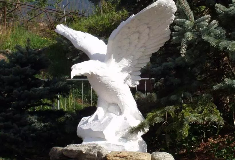 Hotelli Garnì Goccia D'oro