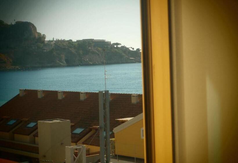 Hotel Pensione Cundari