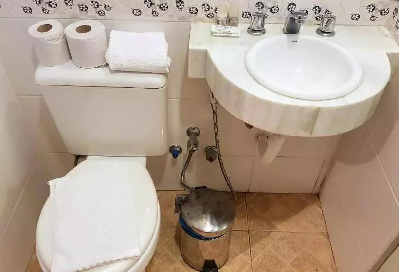 Hotelli Pousada Quinta Da Jade