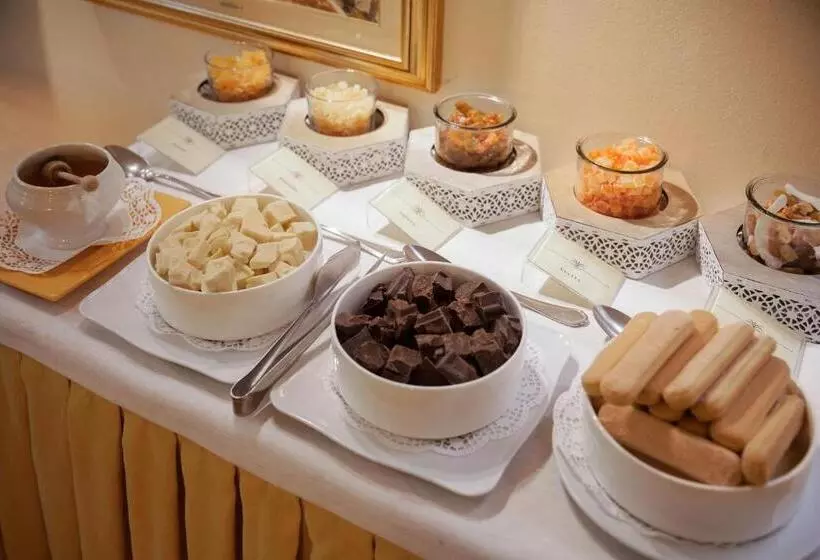 هتل Villa Ida Family Wellness