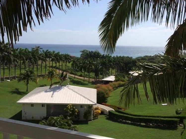 Sanctuary Condominiums And Retreat