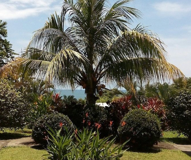 Sanctuary Condominiums And Retreat