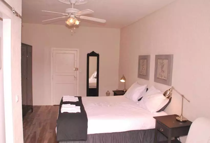 Aamiaismajoitus (B&B) La Maison Au Puits