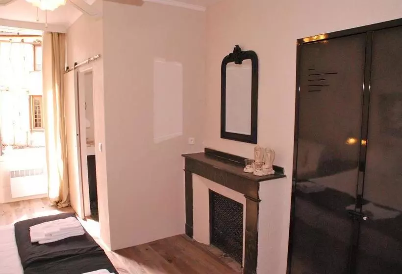 Aamiaismajoitus (B&B) La Maison Au Puits