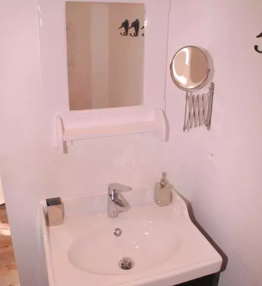 Aamiaismajoitus (B&B) La Maison Au Puits