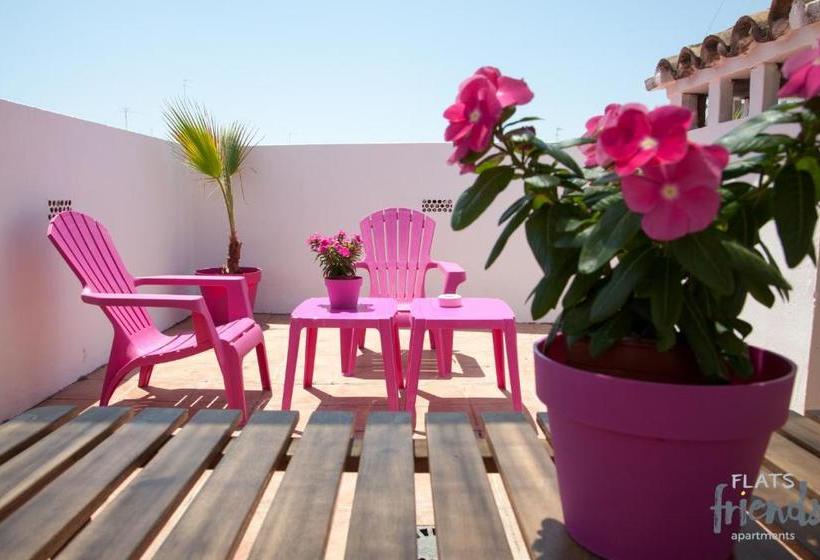 Flats Friends Torres Quart