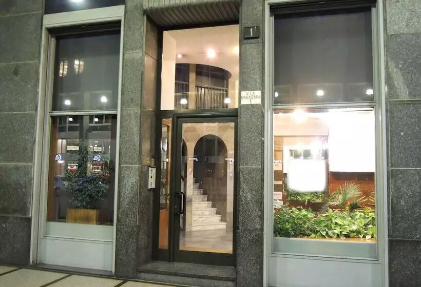 مسافرخانه Suite Milano Duomo