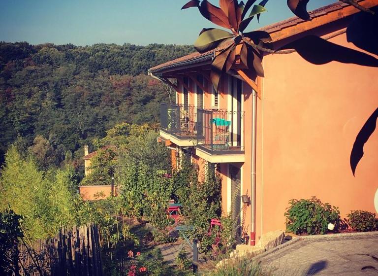 فندق Bonheur & Boheme