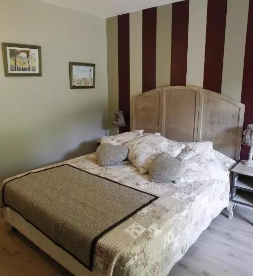 Hotelli Bonheur & Boheme