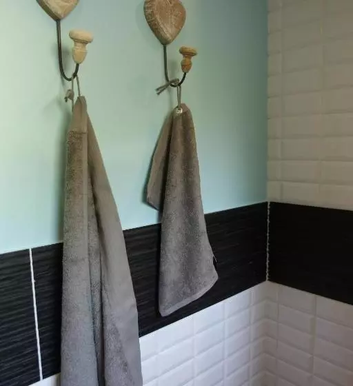 Hotelli Bonheur & Boheme