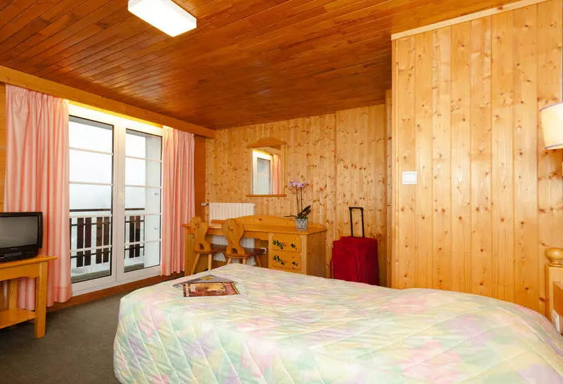 هتل Chalet Stella