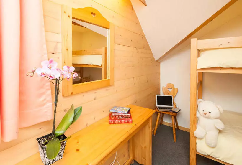 هتل Chalet Stella