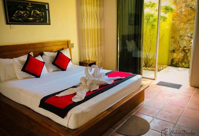 Otel Hantara Udawalawa