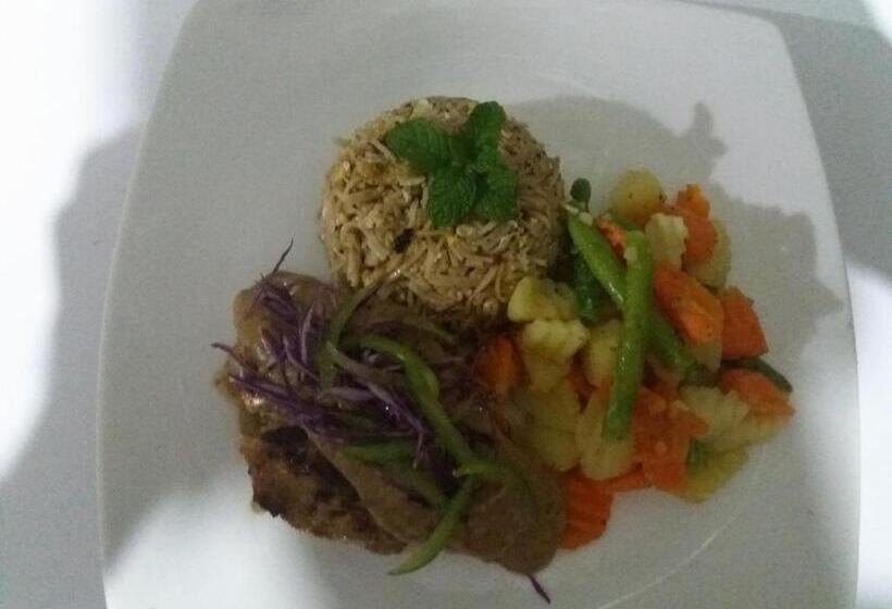 Otel Hantara Udawalawa