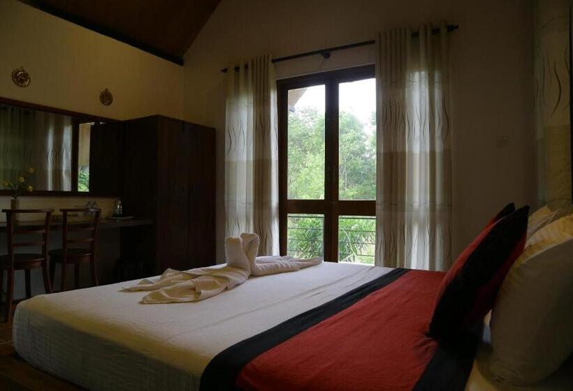 Otel Hantara Udawalawa