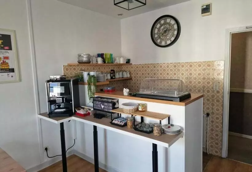 ホテル Hôtel Du Commerce