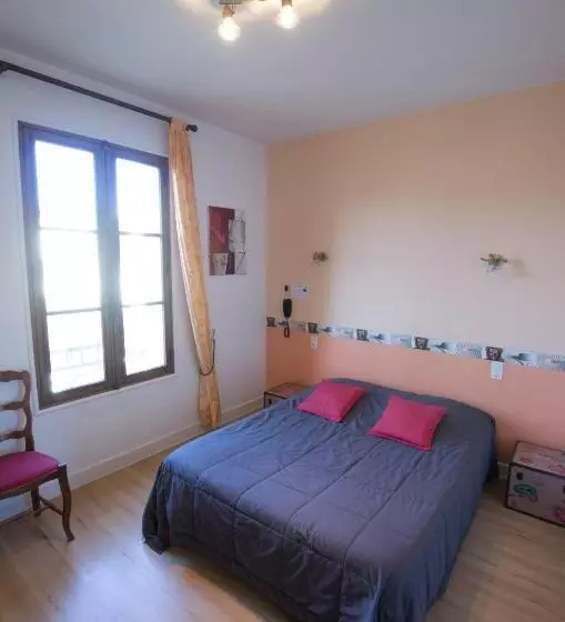 ホテル Hôtel Du Commerce