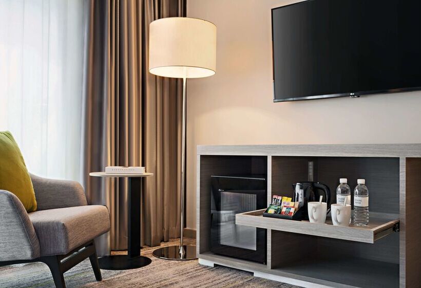 Hotel Hyatt Place Bangkok Sukhumvit 24