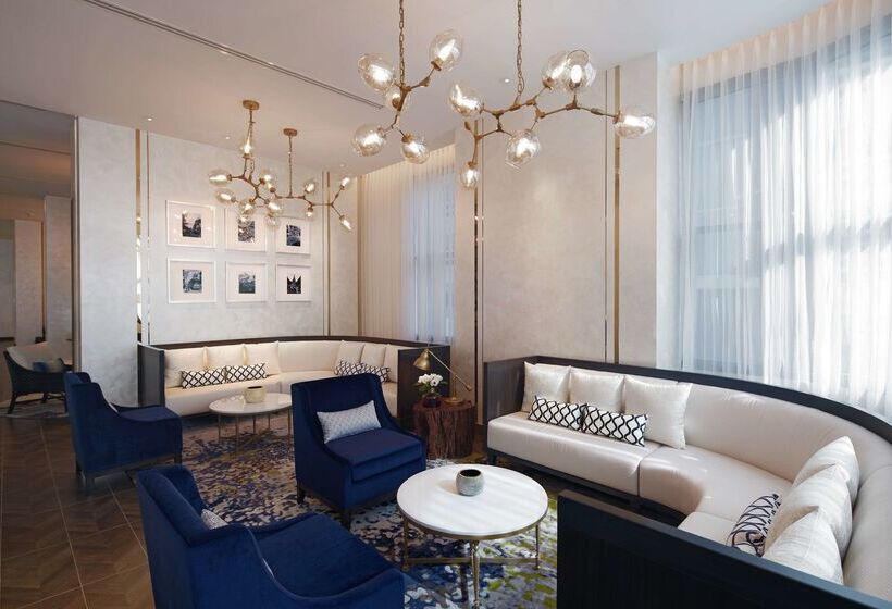 Hotel Hyatt Place Bangkok Sukhumvit 24