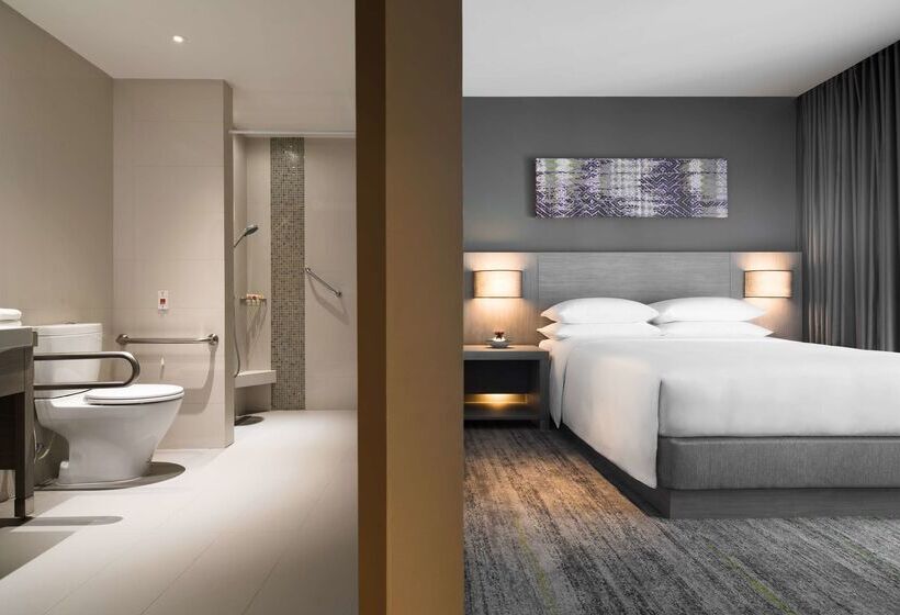 Hotel Hyatt Place Bangkok Sukhumvit 24