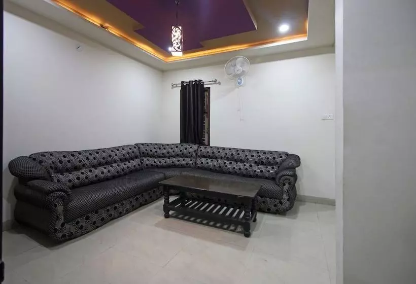 Flagship Hotel Simran Palace