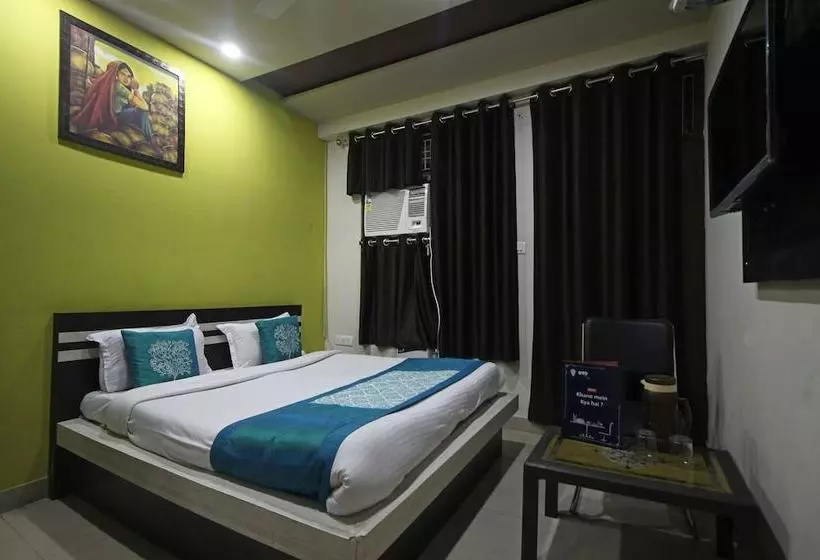 Flagship Hotel Simran Palace