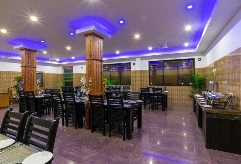 فندق Spice Inn