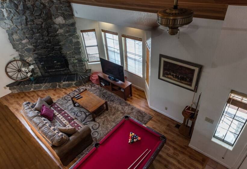 Inside Yosemite Mountain Beauty