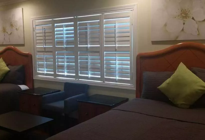Motelli Travel Inn