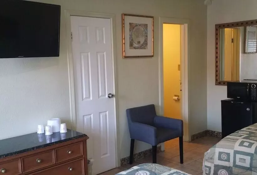 Motelli Travel Inn