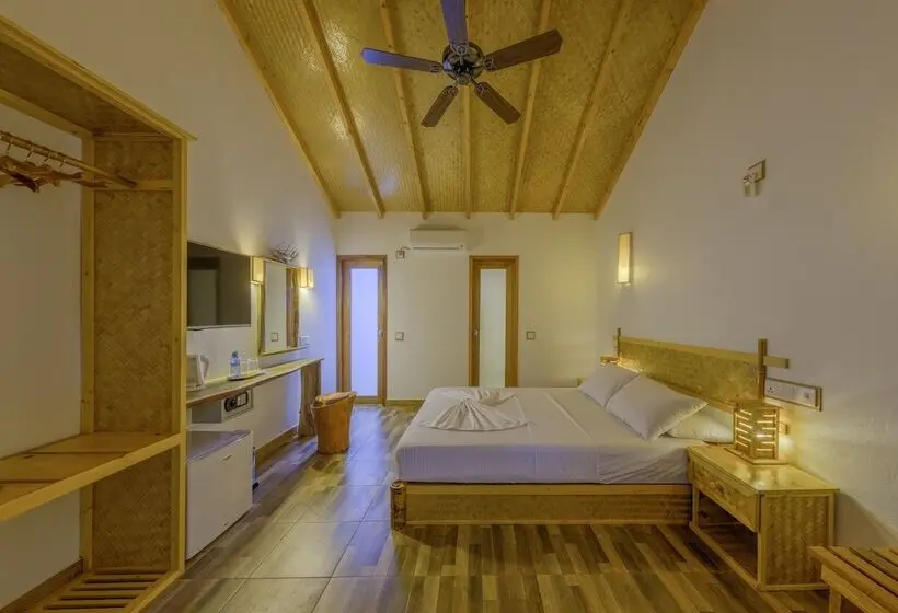 پانسیون Ameera Maldives