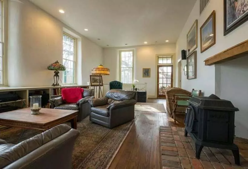 Aamiaismajoitus (B&B) The Buck School Inn