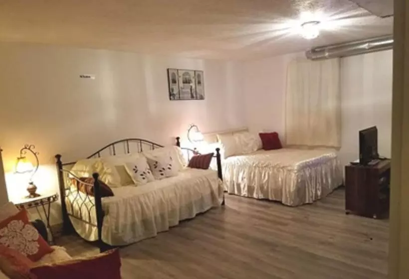 簡易ホテル Nel's Place