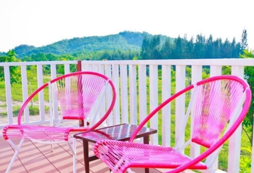 فندق Baanrai Areeya