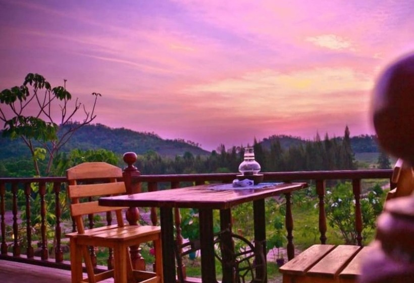 فندق Baanrai Areeya