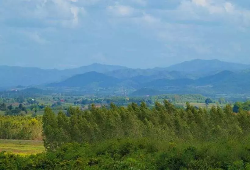 هتل Baanrai Areeya