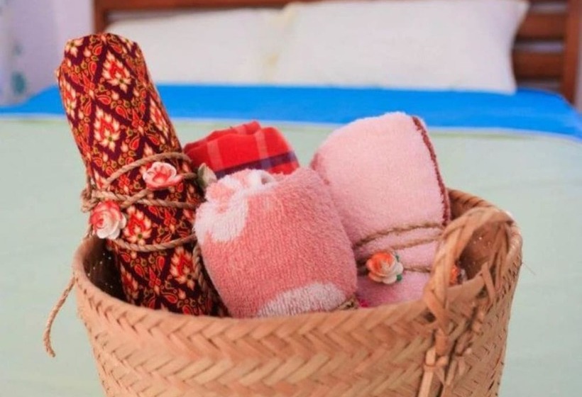 فندق Baanrai Areeya