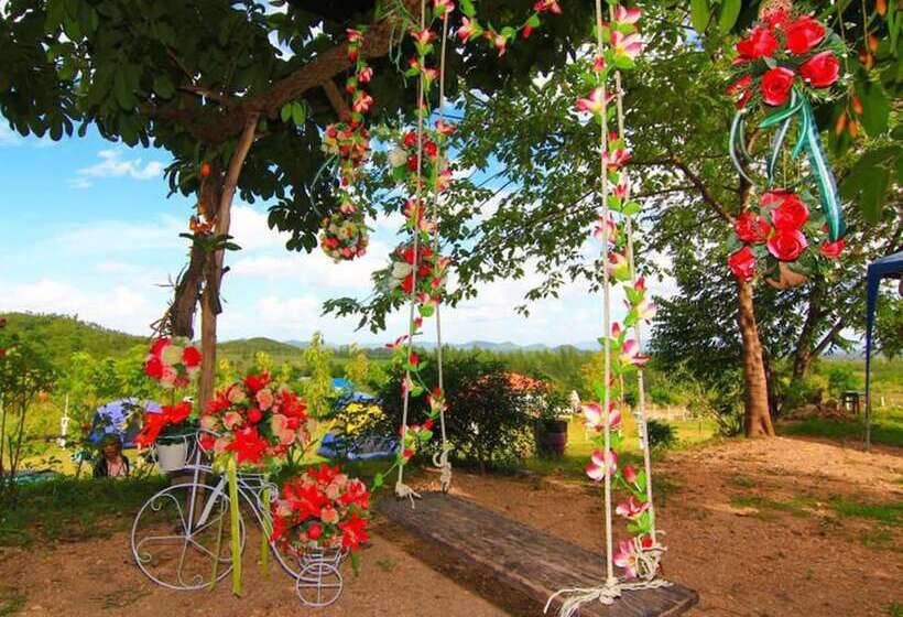 فندق Baanrai Areeya