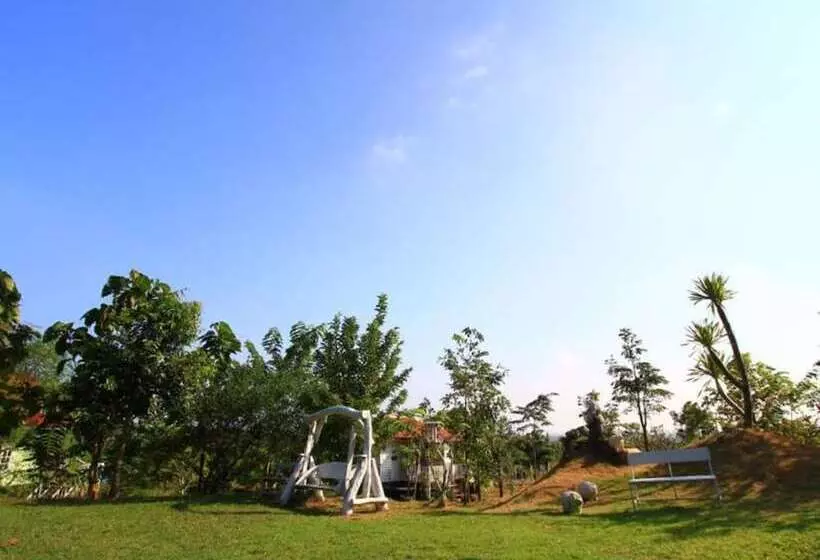 هتل Baanrai Areeya