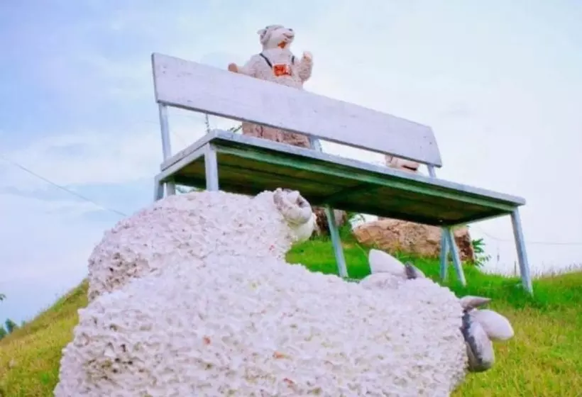 هتل Baanrai Areeya