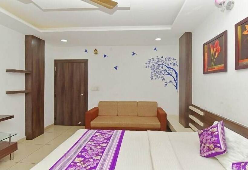 בית מלון כפרי Jaishree Palace