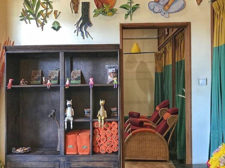 هتل Nyaung Shwe City