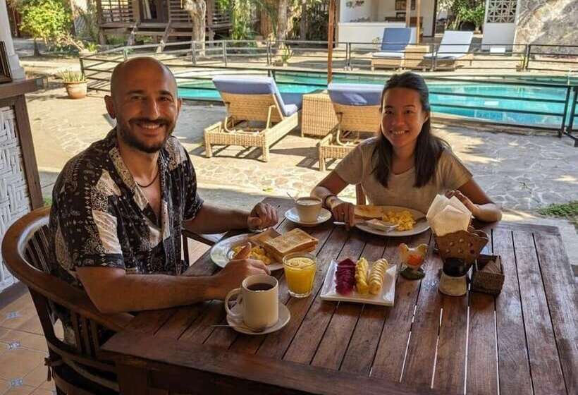 酒店 Si Pitung Village