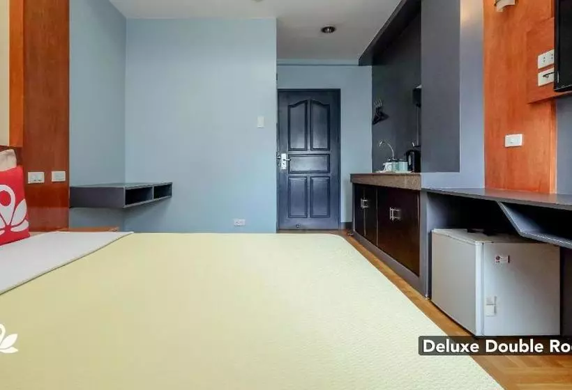 ホテル Zen Rooms Basic Quirino Station