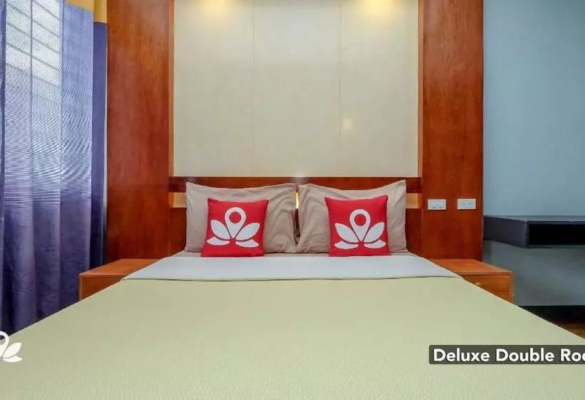 ホテル Zen Rooms Basic Quirino Station