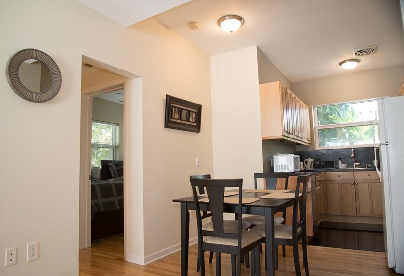 La Costa Suites By Royal Stays