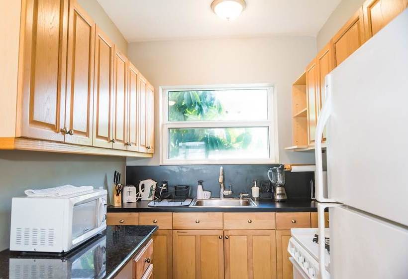 La Costa Suites By Royal Stays